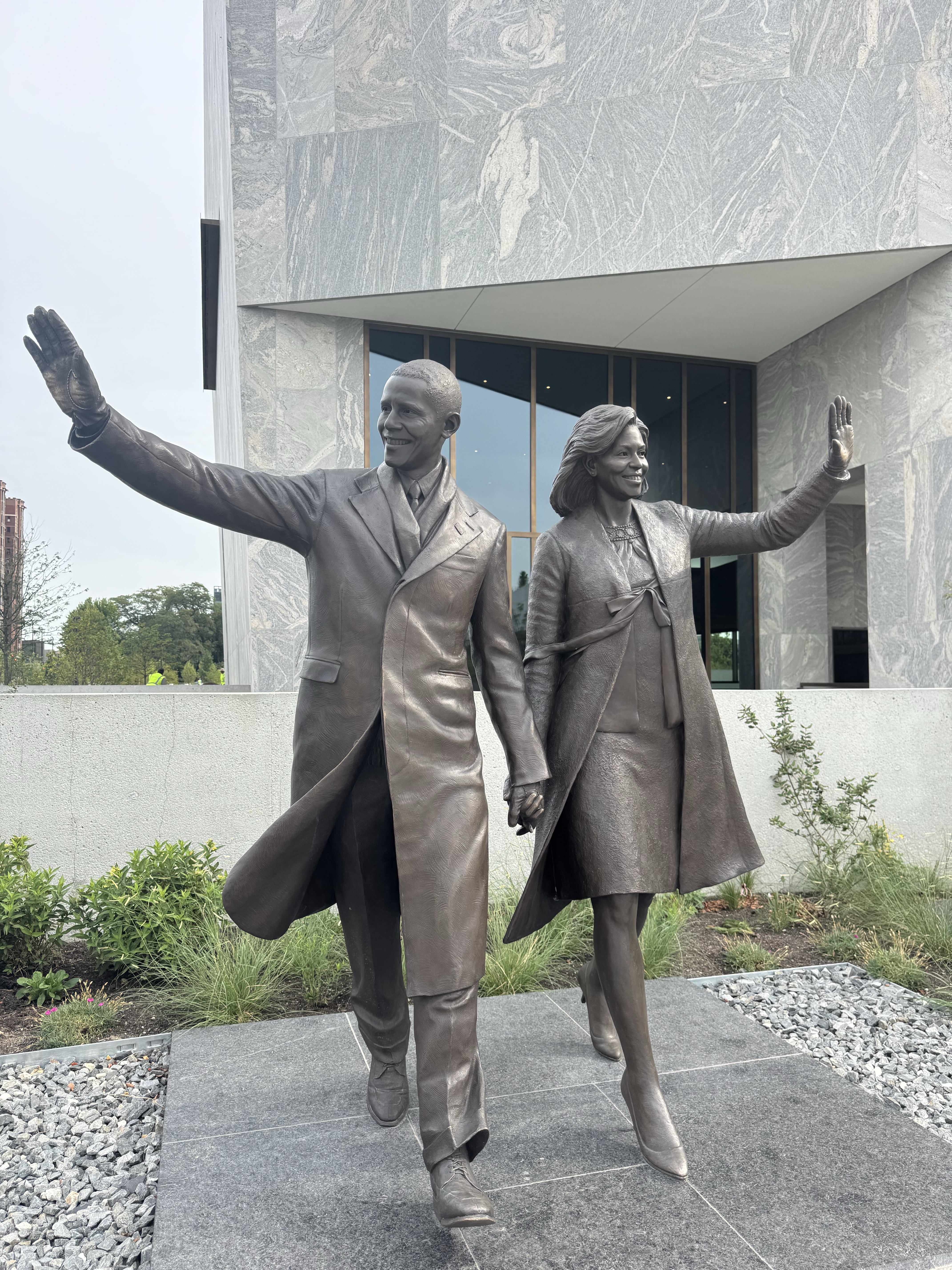 Obama Presidential Center - Statues