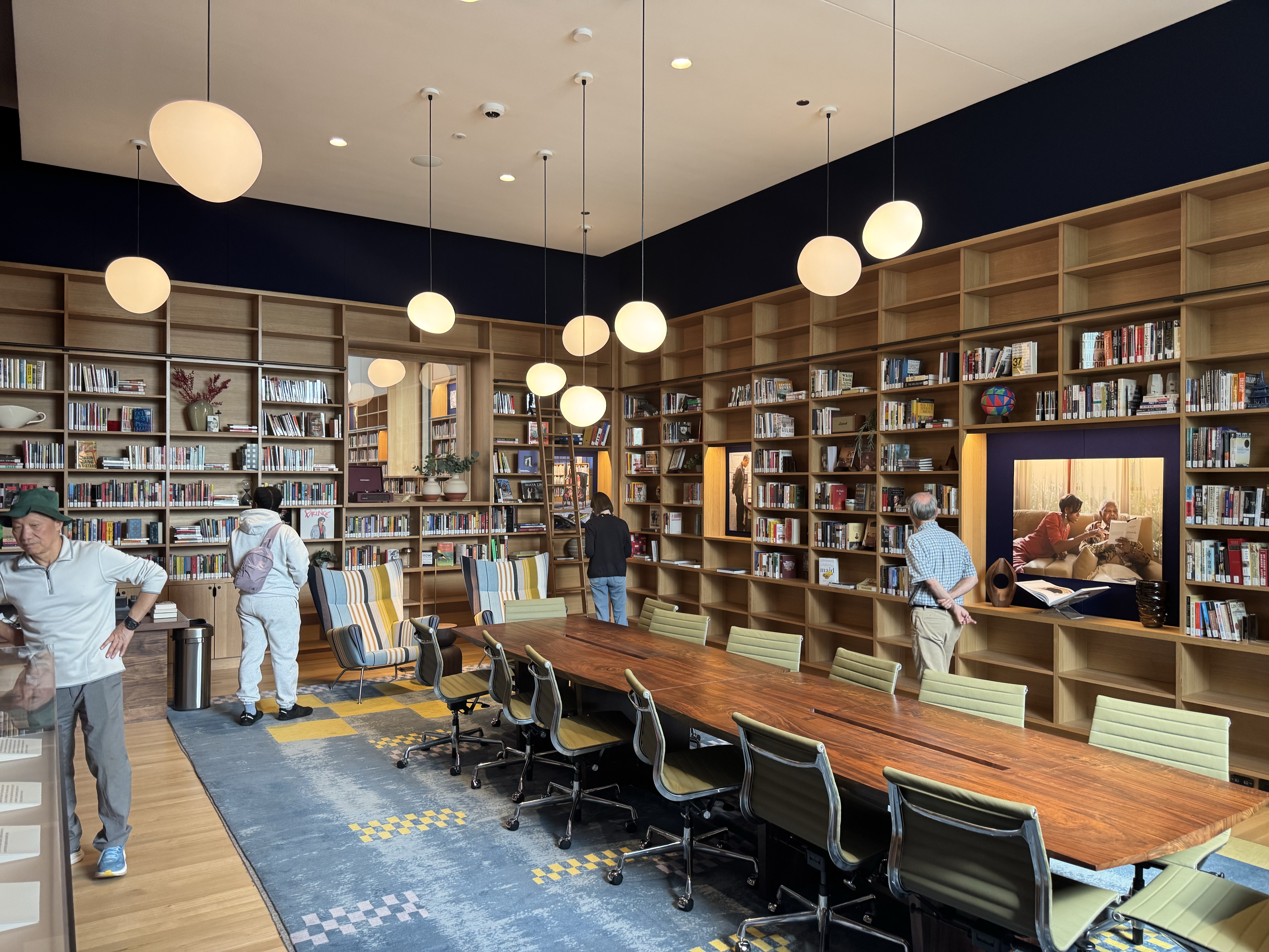 Obama Presidential Center - Library